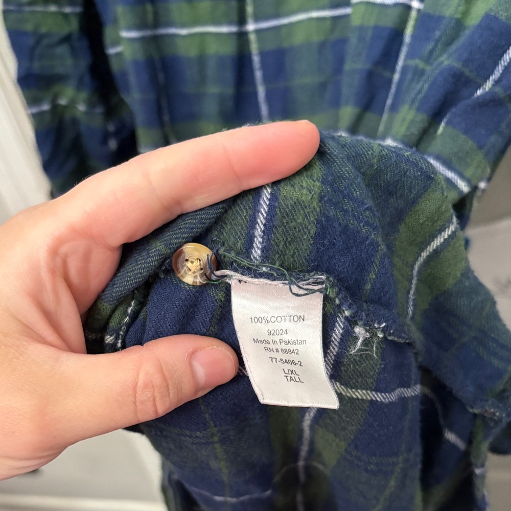 Men's Blue and Green Plaid Nightgown - Picture 6 of 6